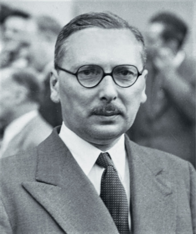 Плеве́н Рене Жан
