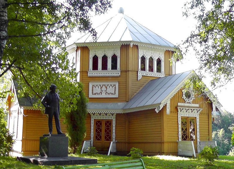АКАДЕМИЧЕСКАЯ ДАЧА ИМЕНИ И.Е. РЕПИНА